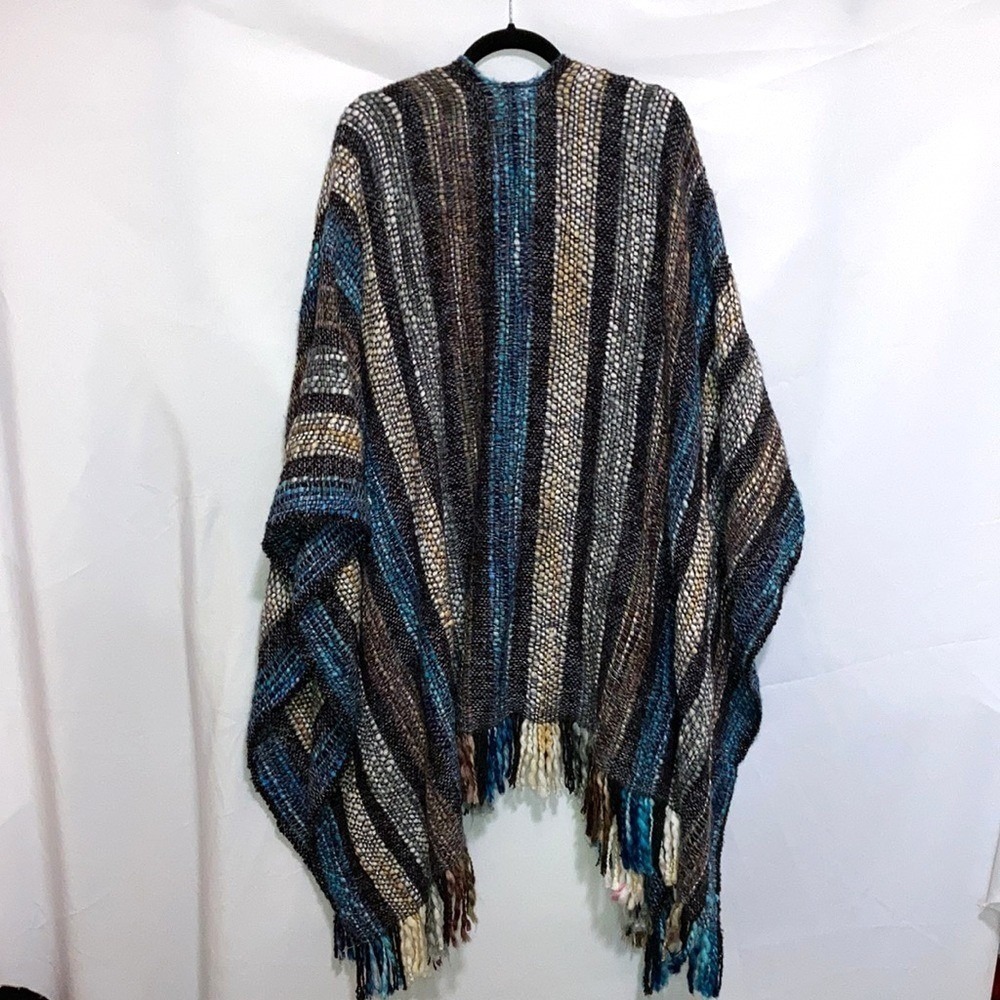 World Market Woven Wrap Poncho - Picture 5 of 5